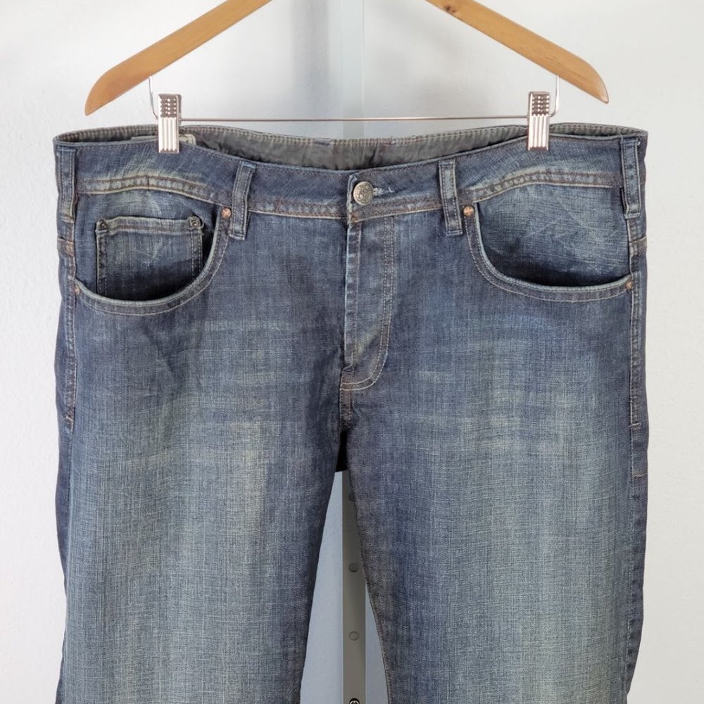 BUFFALO king relaxed jeans blue Sz 40x32 - Picture 2 of 9